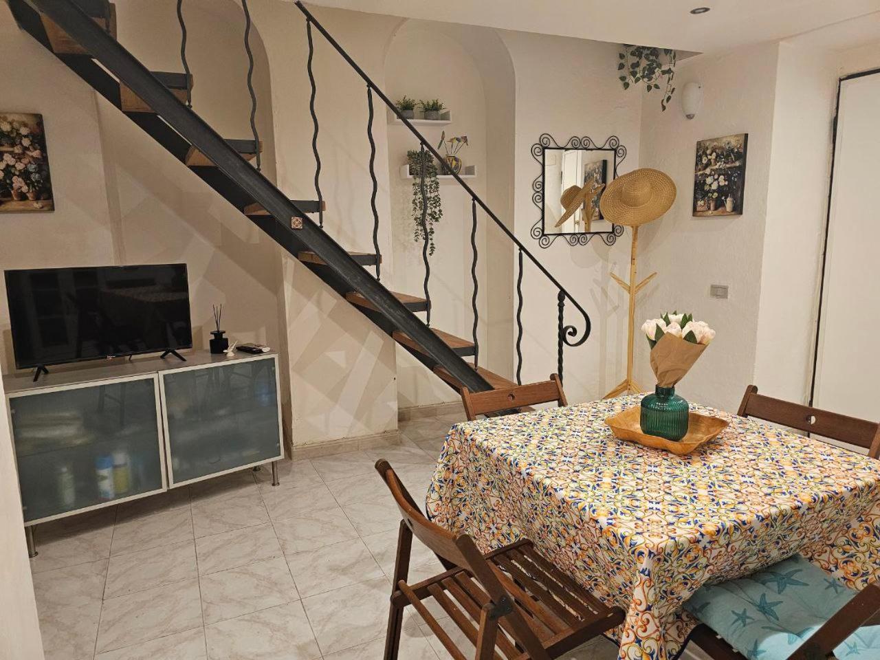 La Maison Bouganville Salerno Buitenkant foto